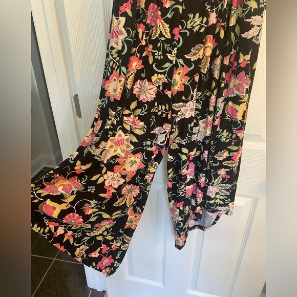 Floral Jumper - Picture 2 of 4